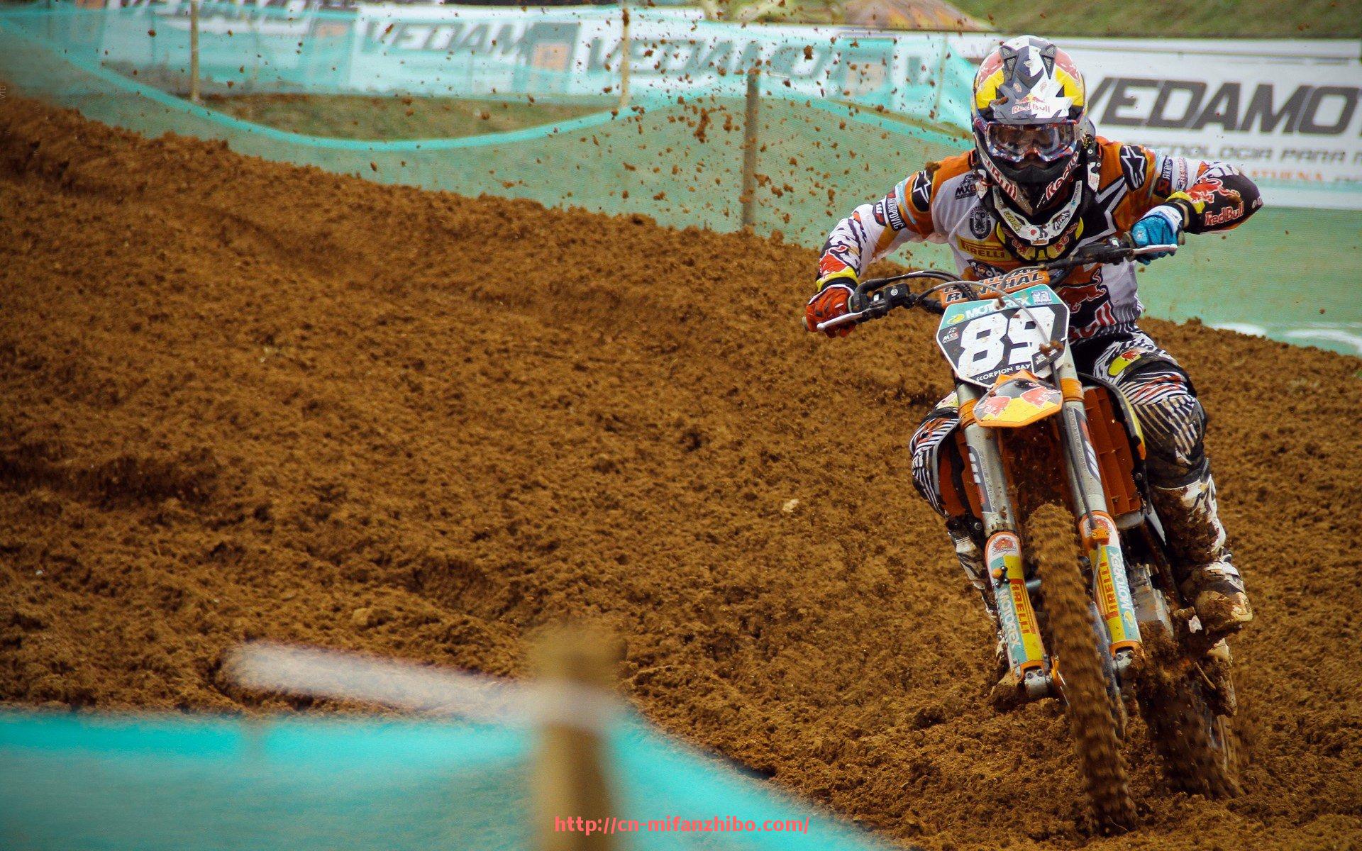 秘饭直播-美国控股的意甲球队及其在联赛中的影响力